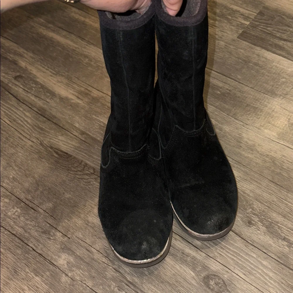 UGG Australia K Callie kids  Black  size 3 Suede Leather Boots